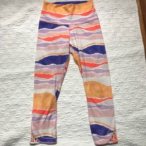 Lululemon high rise crops